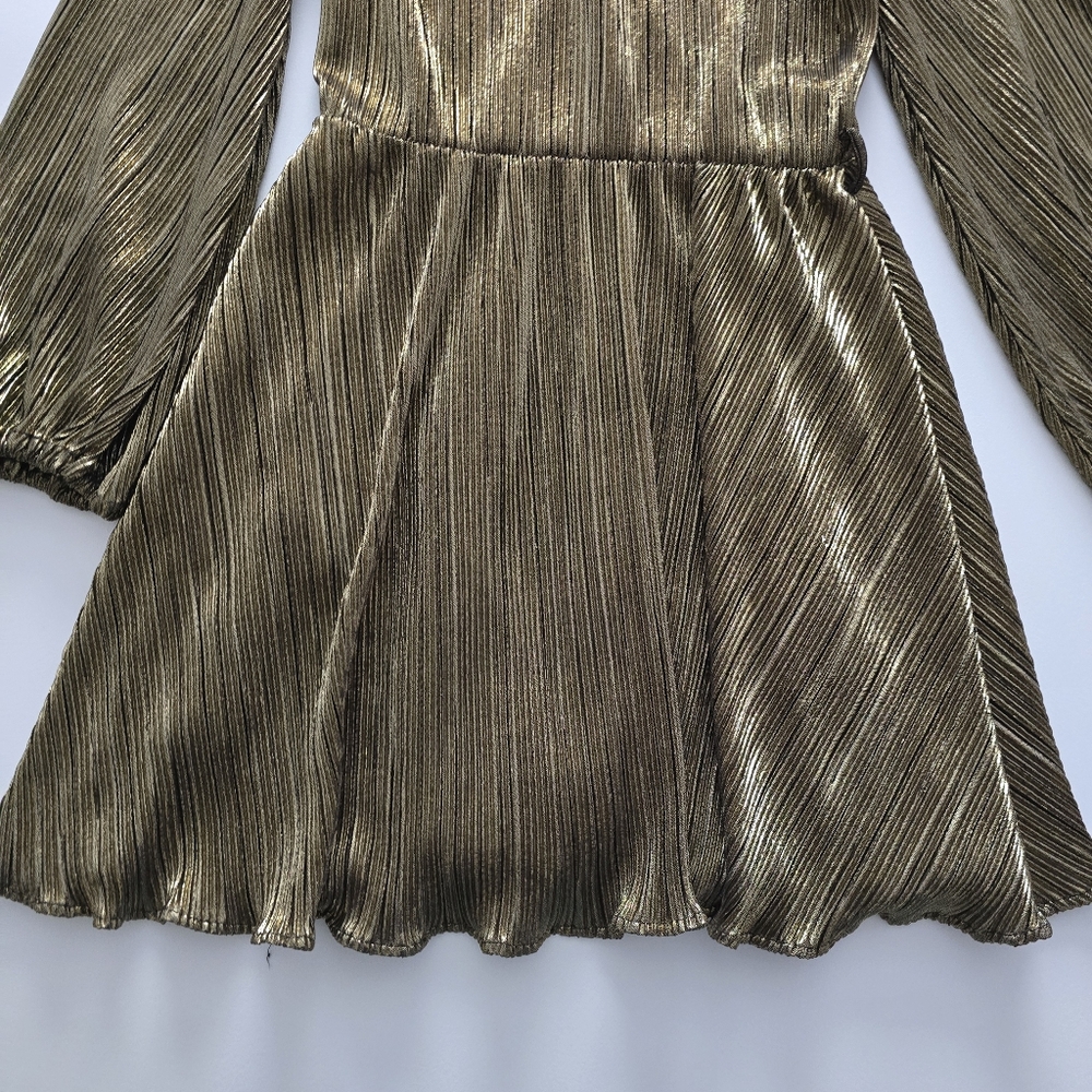 Bardot Belissa Pleat Dress Long sleeves V-neckline Size 8 - Picture 9 of 13